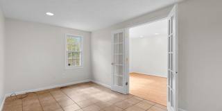 14205 CASTLEMOOR Court Gallery 3
