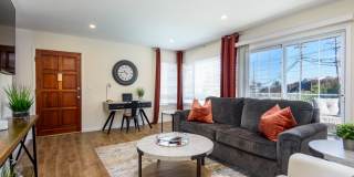 3567 Farm Hill Boulevard Gallery 1