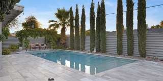 8738 E ROSE Lane Gallery 1