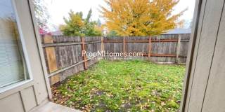 Comfortable Living with a Fenced Outdoor Area! 1/2 OFF 1st Months Rent! Comfortable Living with a Fenced Outdoor Area! 1/2 OFF 1st Months Rent! Gallery 16