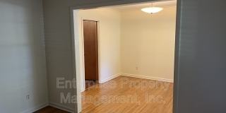 5081 Whitehall Ave Gallery 5