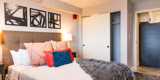 Huntington Exchange Providence Gallery 22