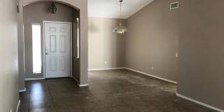 READY TO VIEW TO NOW! 3 Bed/ 2 Bath Home in Arrowhead Lakes Gallery 15