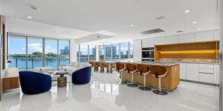 Bay Harbor Gallery 3