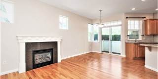 Absolutely Charming 3-Bed 2.5-Bath Home with One Car Garage! Gallery 5