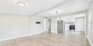 605 S DISSTON AVENUE Gallery 21