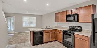 Westside 3/2.5 Townhome in Newly Developed Community || Move in Ready with Lawn Care Included! Gallery 6