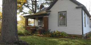 910 S Dunn Street Gallery 1