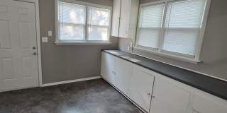 938 S Hiram - 3 Bedroom, 1 Bathroom Home with 1 Car Garage - $995 Gallery 6