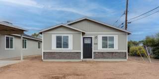 2117 W MARIPOSA Street Gallery 12