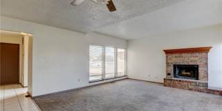 3 Bedroom/2Bath/2Car Duplex- 2 Car Garage-1.5 from Chilsholm Creek Gallery 3