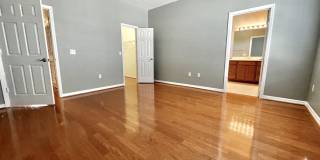 7230 Hamilton Road Gallery 22