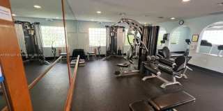 7652 S Pinewalk Dr S Gallery 24