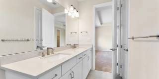 2485 Primrose Pl Gallery 33