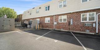 211 N Coolidge Ave Gallery 1