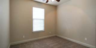Wonderful 3 bed + bonus, 2.5 bath, & 3 car in Edmond Gallery 11