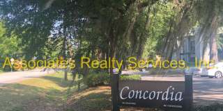Cute 2Bed/2Bath in Concordia! Gallery 1