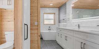 498 Alabama Street Gallery 16