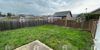 476 Gallery 27