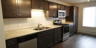 The Woodlands of Minnetonka Gallery 9