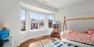 1611 Washington Boulevard Gallery 22