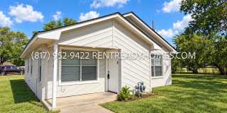 1111 Bittle Lane - Pet Friendly 3 Bedroom Rental Home in Bryan, TX with Recently Renovated Interior, Quartz Countertops and Central AC Gallery 1