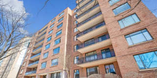 Large 1BR/1BA with Natural Light & Modern Finishes in Cleveland Park Gallery 23