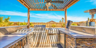 Fully Furnished Pool Home Gallery 6