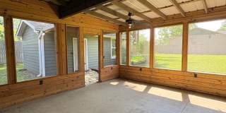 4 Bedroom 2 Bath House Gallery 21