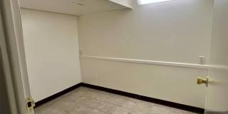 228 Philip Avenue Gallery 20