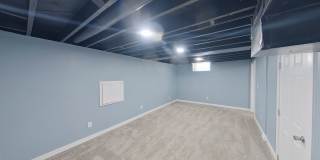 2027 N Spruce Ave Gallery 11