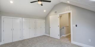 7bed/4bath in West Campus Gallery 23