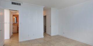 90 Edgewater Dr Gallery 11