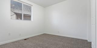 Updated 6 bedroom home is a must see!! Gallery 18