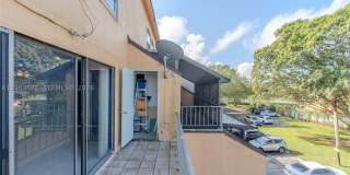 430 Commodore Dr Gallery 41