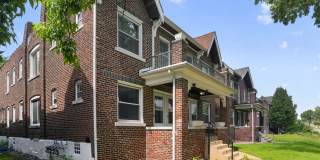Spacious 1BR Condo in Saint Louis Gallery 24