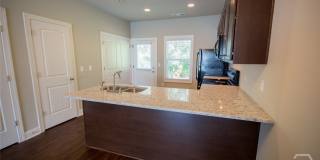 232 Epps Bridge Road Gallery 1