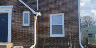 1508 Como Avenue Gallery 1