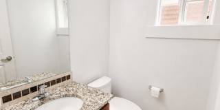 3Bd/2.25Ba Seattle Townhome Gallery 12