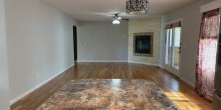 3 bedroom one- level beauty in North Johnson City! Gallery 9