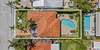 8934 Emerson Avenue Gallery 24