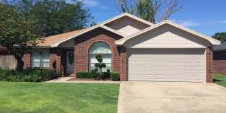 MOVE-IN SPECIAL: Charming 3-Bedroom Home in Frenship ISD — Within Memorial High School Boundaries! Gallery 1