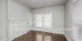 1405 Lexington Gallery 2