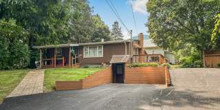 209 Ottawa Street Gallery 1