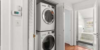 Charming Historic House in Harbor Oaks Gallery 8