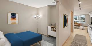 708 Uptown Gallery 40