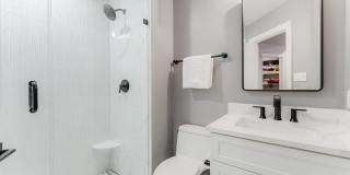 7814 CROWNHURST CT Gallery 32