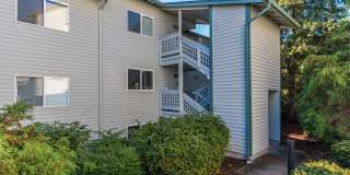 2 Bed 2 Bath Point Of View Condo Gallery 16