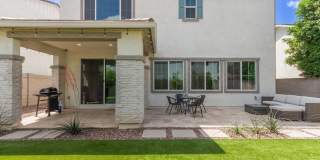 3746 E EARLL Drive Gallery 33