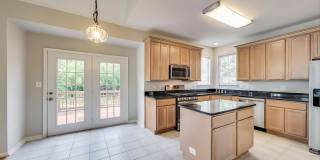 43537 CLIVEDON Court Gallery 9